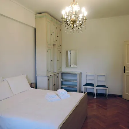 Spacious And Very Bright With View Appartement