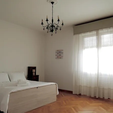 Apartman Spacious And Very Bright With View