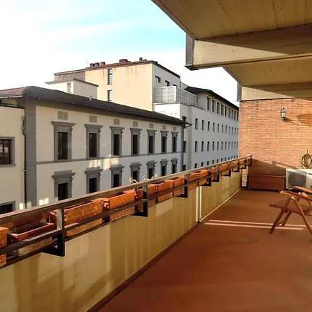 Spacious And Very Bright With View *